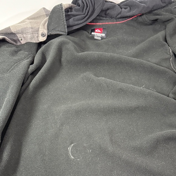 Quiksilver Men's Checkered Black and Gray Shirt Jacket - Picture 8 of 10
